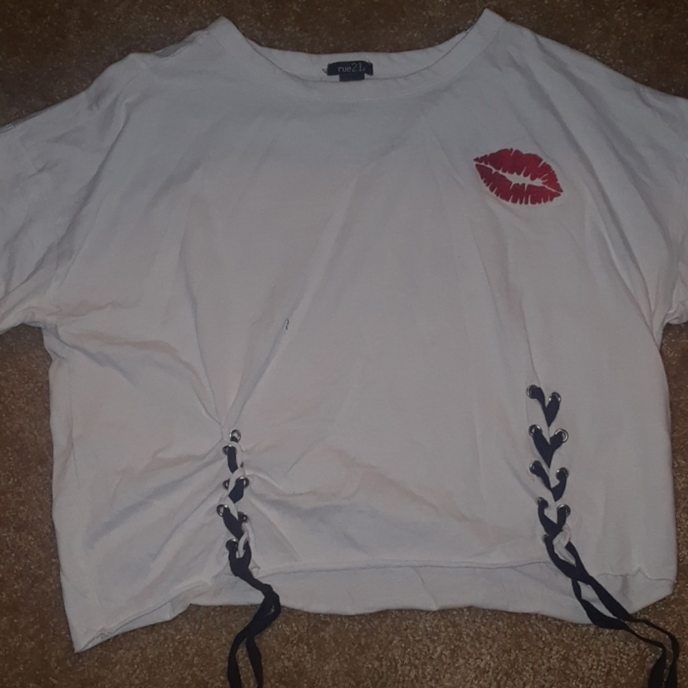 Rue 21 lace up tee